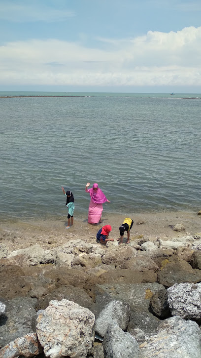 WBA "main pasir pantai"