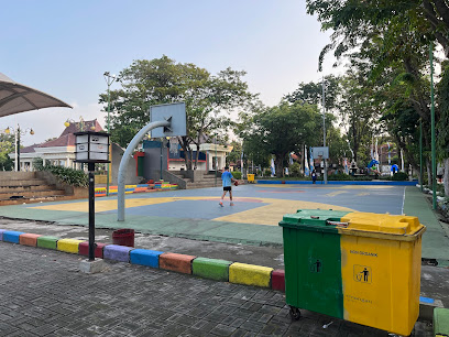 Lapangan Basket Alun-Alun Lamongan