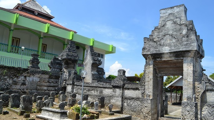 Masjid Sendang Duwur