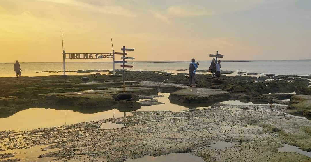 Pantai Lorena
